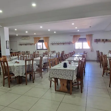 Estalagem Soeiro Meireles, Unipessoal, Lda *