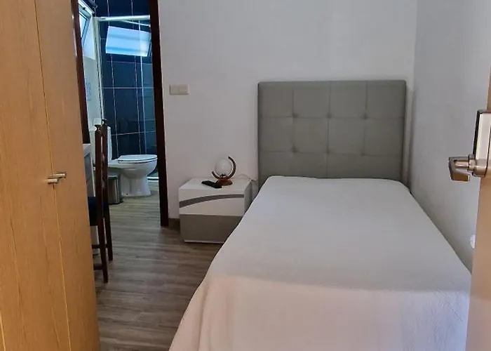 Estalagem Soeiro Meireles, Unipessoal, Lda *